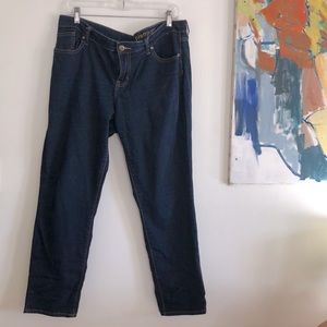 GAP Dark wash skinny jeans